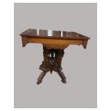 WALNUT VICTORIAN CENTER TABLE