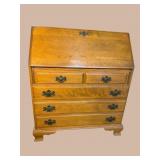 ETHAN ALLEN MAPLE SLANT FRONT DESK