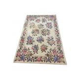 7FT 9IN X 5FT WOOL ROSE RUG