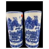 2 ORIENTAL PORCELAIN BLUE AND WHITE CYLINDER VASES