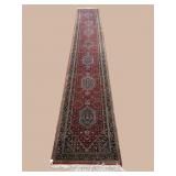 16 FT 3 IN X 2 FT 7 IN HANDMADE RUNNER