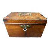 MAHOGANY 19TH CENTURY TEA CADDY WITH KEY