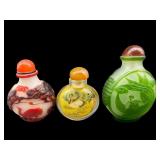 3 VINTAGE SMALL CHINESE SNUFF BOTTLES
