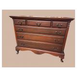 MAHOGANY QUEEN ANNE 6 DRAWER CHEST