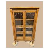 OAK 2 DOOR SQUARE CHINA CLOSET