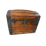ANTIQUE DOME TOP TRUNK