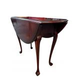 HIGH QUALITY CHERRY QUEEN ANNE DROPLEAF TABLE