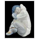 LARGE LLADRO SLEEPING ESKIMO FIGURE