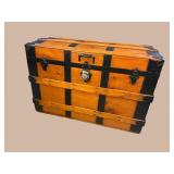 REFINISHED FRANKLIN WILLIAMS TRUNK WITH TRAY