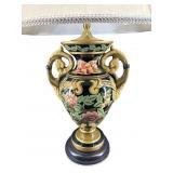 QUALITY FLORAL PORCELAIN 2 HANDLE URN LAMP
