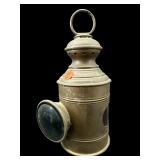 ANTIQUE BRASS CARRIAGE LAMP