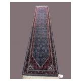 2FT 7IN X 12FT 8IN HANDMADE RUNNER