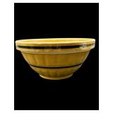 ANTIQUE YELLOW WARE BANDED MIXING BOWL