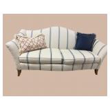KEY CITY FURNITURE EXCEPTIONAL HUMPBACK SOFA