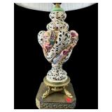 CAPODIMONTE RETICULATED FIGURAL TABLE LAMP