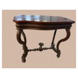 MAHOGANY VICTORIAN TURTLE TOP CENTER TABLE
