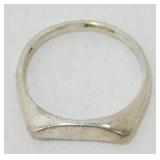 Vintage Sterling Silver Ring - Size 8