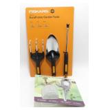 * New Fiskars Duraframe 3-pc Garden Tools Set &