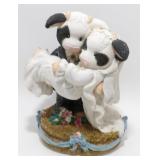 * Mary Moo Moos Music Figure