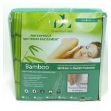 NIB California King Bamboo Mattress Protector