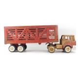 * Structo Cattle Hauler