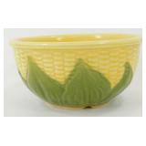 * Early Vintage Shawnee Pottery Corn Bowl - 6ï¿½