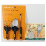 New Fiskars 3-pc Garden Tools Set & Botanical