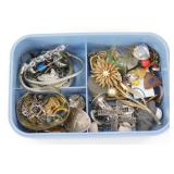 Costume Jewelry - Bracelets, Rings, Brooches &