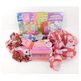Box Filled w/ Valentines Day Dï¿½cor, as well As