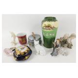 ** Vintage Collectibles & Dï¿½cor Pieces