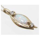 10K 18" Chain & 10K Gold Opal Pendant