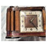 Ingraham Vtg Art Deco Electric Clock