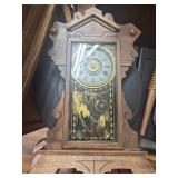 Vtg Wooden Mantel Clock Bird Motif