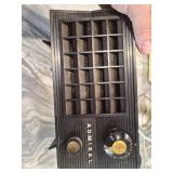 Admiral Vtg Table Radio Model 5R32