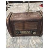 Teletone Vtg Wood Tabletop Radio