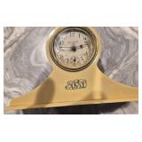 New Haven Bakelite Mantel Clock