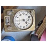 Vtg Hawkeye Reminder Clock Muscatine Iowa