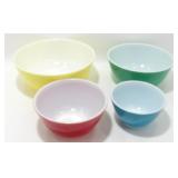 * Set of 4 Vintage Pyrex Primary Color Mixing