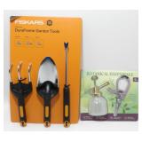 * New Fiskars Duraframe Garden Tools Set &