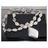 Jay King DTR 20" Sterling and White