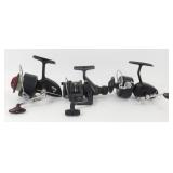 3 Fishing Reels - Dam Quick 330N, Shimano R2000,