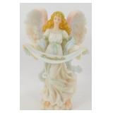 * Seraphin Classic Angel Statuette