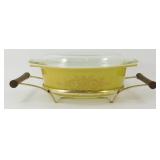 * Pyrex 1-1/2 Qt with Lid and Rack - Tiny Chip on
