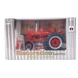 Ertl Farmall M Die Cast Tractor Set