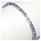 Silver Natural Tanzanite (3.9 ct) (Weight: 8.8 g) Silver Natural Tanzanite (3.9 ct) (Weight: 8.8 g)