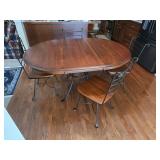 Kincaid Patio set , 44' round extension table