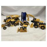 6 ERTL - John Deere  Construction Equipment 1/50
