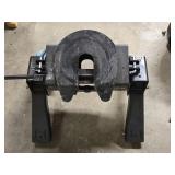 Fifth Wheel Reese , Pro Series 15K   look at