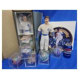 2 Don Mattingly Porcelain figure  1 in box, 5