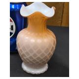 Art Glass 3 pieces- Quilted Satin 5.25", Ruffled